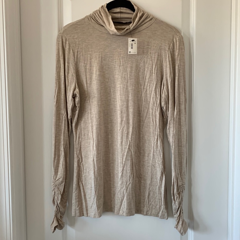 NWT THE LIMITED Marled Oatmeal Ruched Mock Neck Long Sleeves Top Size M